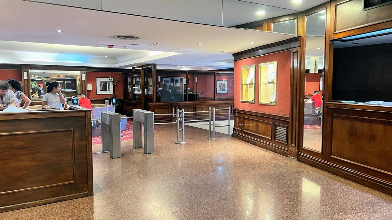 Venta Departamento/Oficina - Av. Corrientes y Esmeralda - Piso 11 - Excelente Ubicación. — foto 1